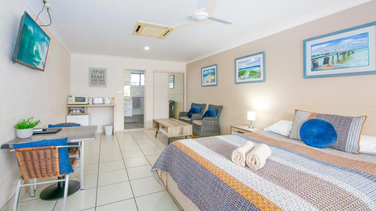 Yamba Twin Pines Motel Bagian luar foto