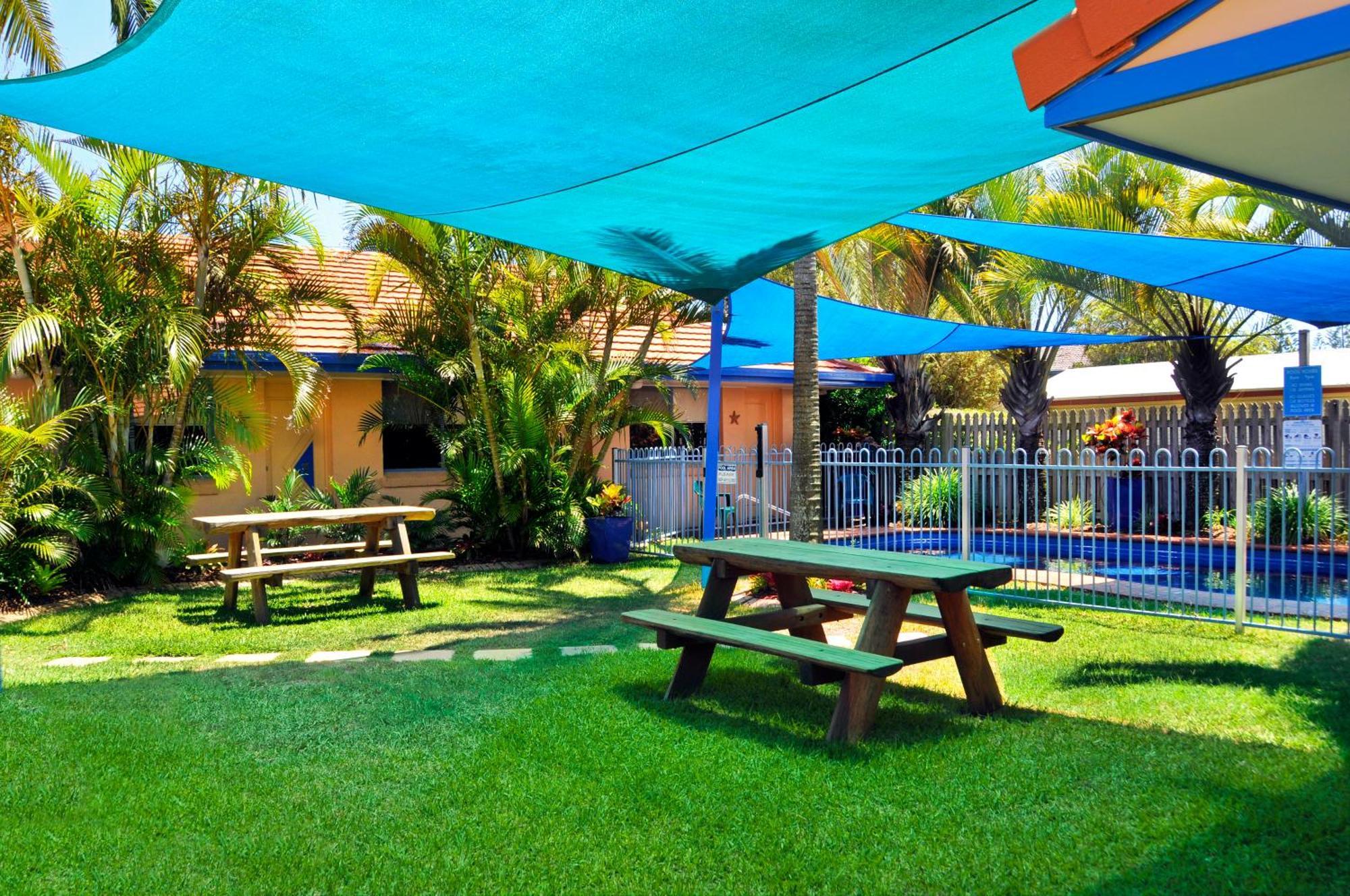 Yamba Twin Pines Motel Bagian luar foto